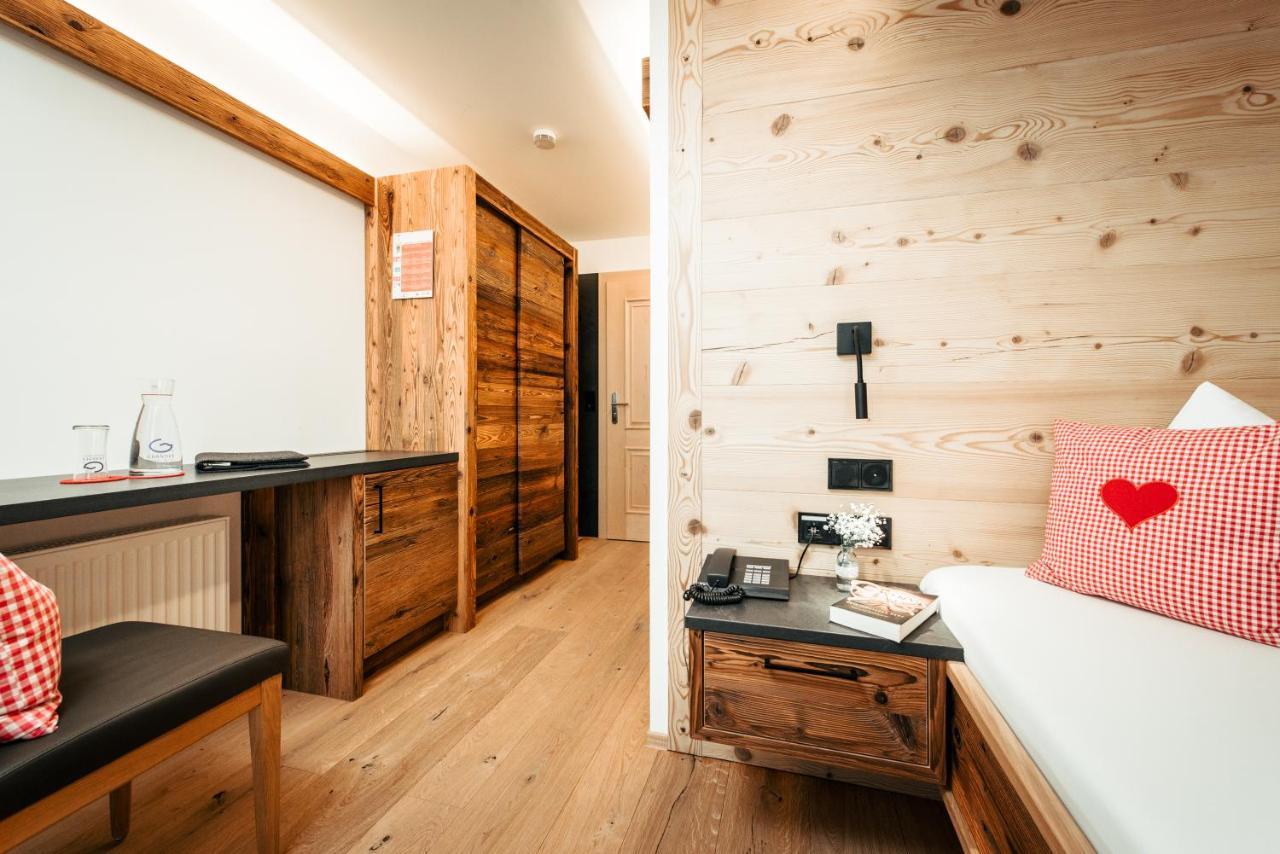 Gaestehaus Mathies Mittelberg Dış mekan fotoğraf