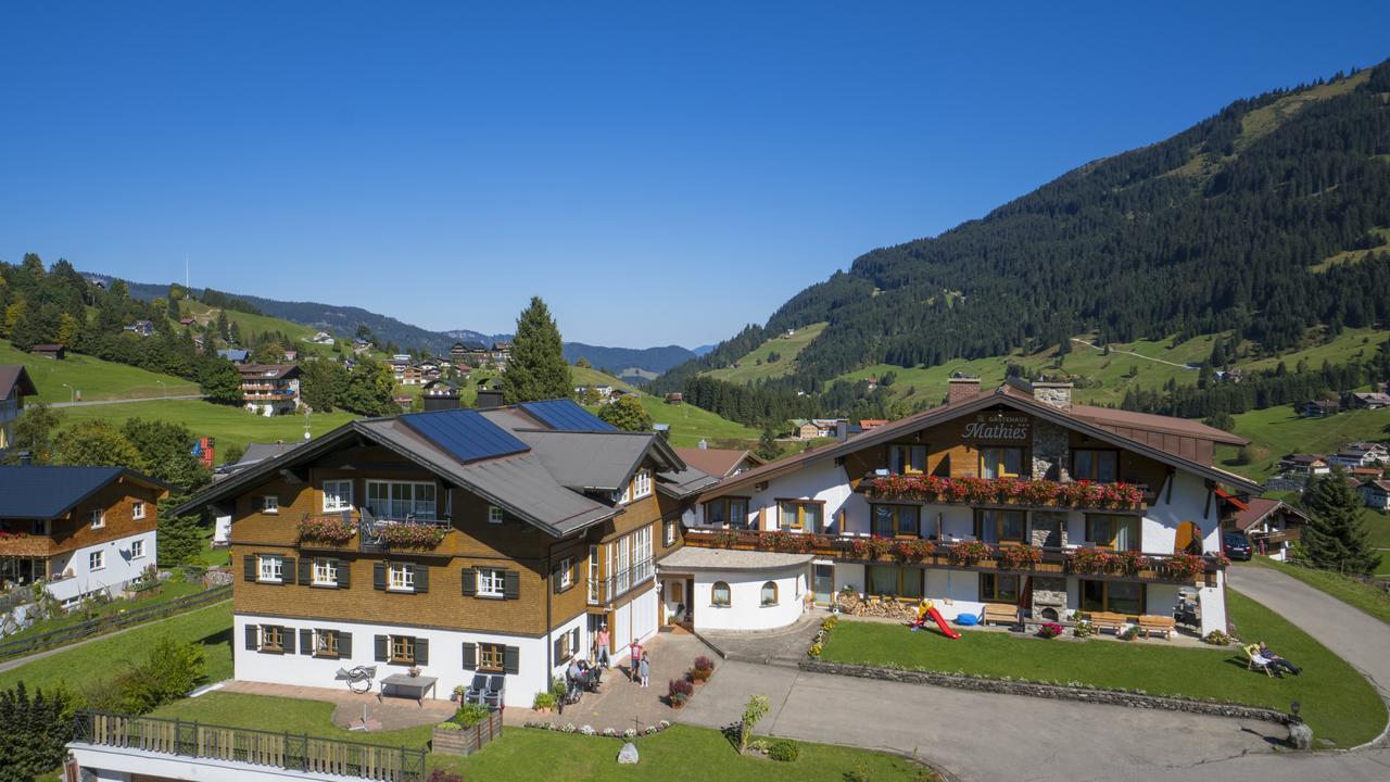 Gaestehaus Mathies Otel Mittelberg Dış mekan fotoğraf